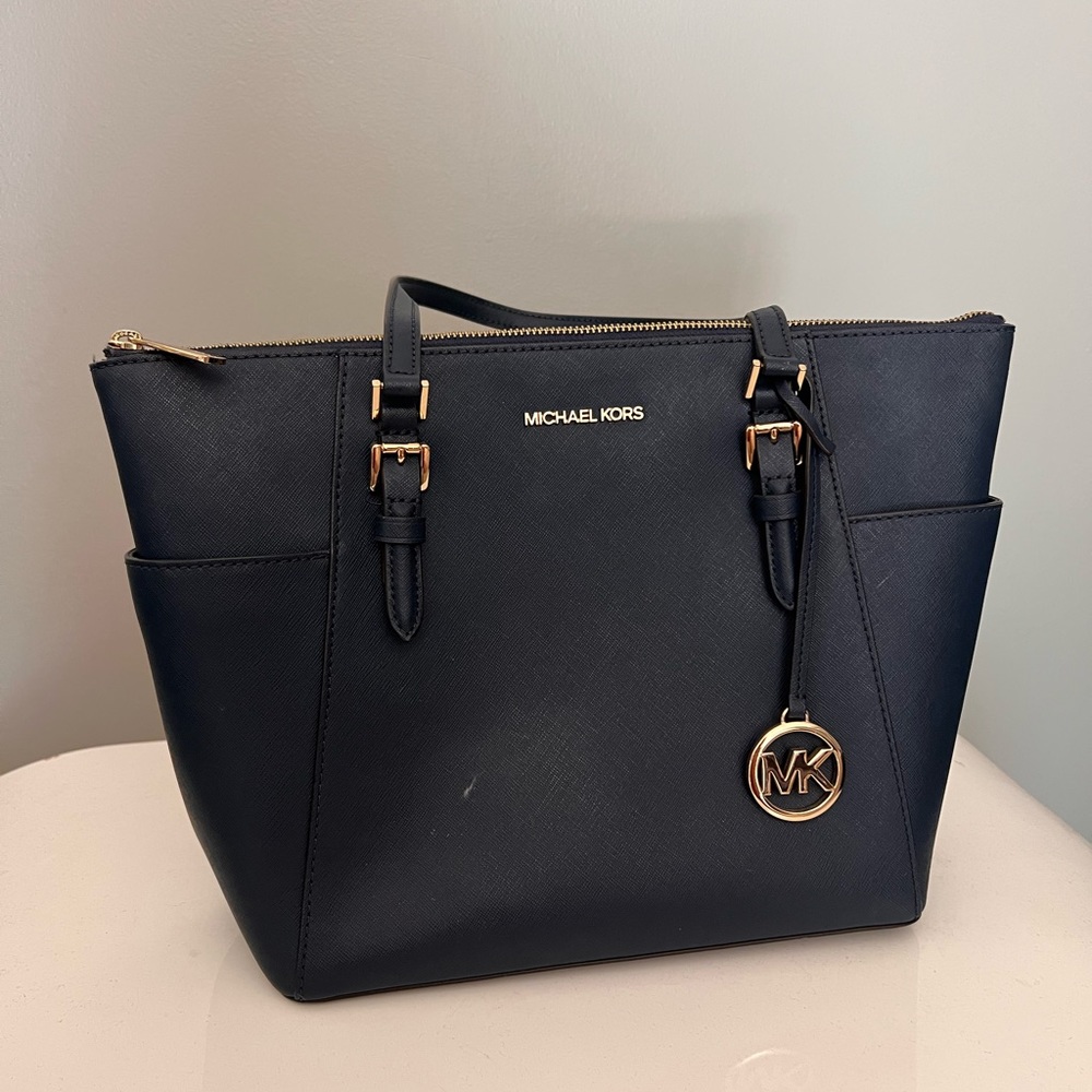 Michael Kors handbag navy
